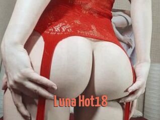 Luna_Hot18