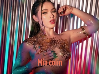 Mia_colin